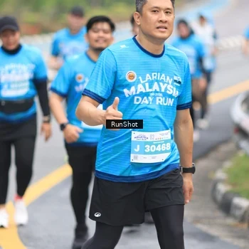 Runner Photo 7029588