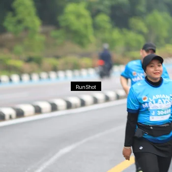 Runner Photo 7029609