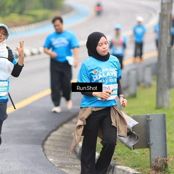 Runner Photo 7029629