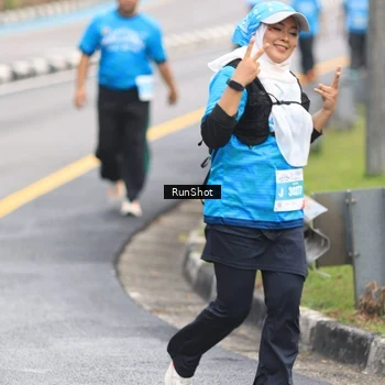 Runner Photo 7029645