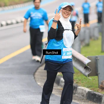 Runner Photo 7029648