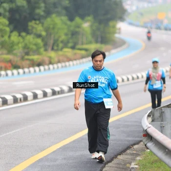 Runner Photo 7029656