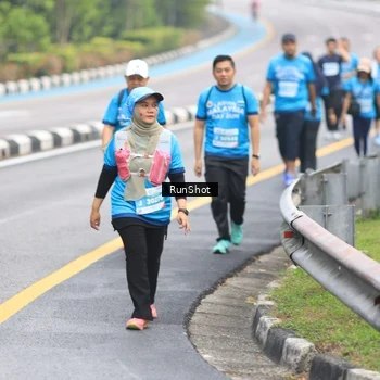 Runner Photo 7029679