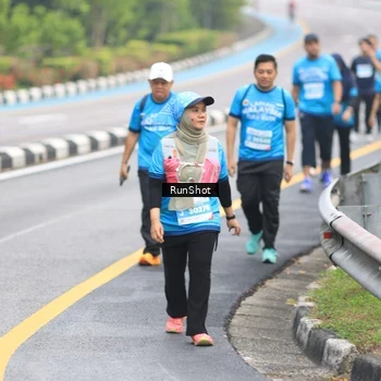 Runner Photo 7029682