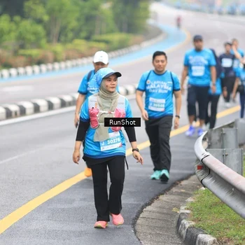 Runner Photo 7029683
