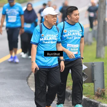 Runner Photo 7029711