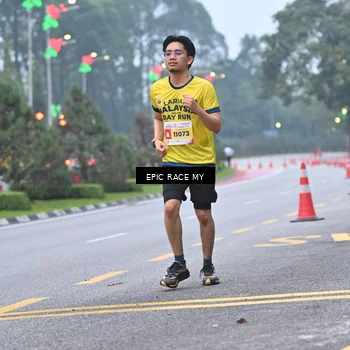Runner Photo 7029714