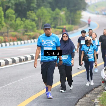 Runner Photo 7029719