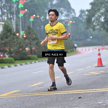Runner Photo 7029721