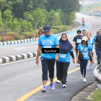 Runner Photo 7029728