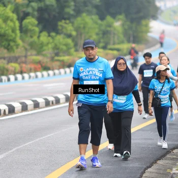 Runner Photo 7029732