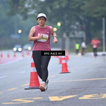 Runner Photo 7029737