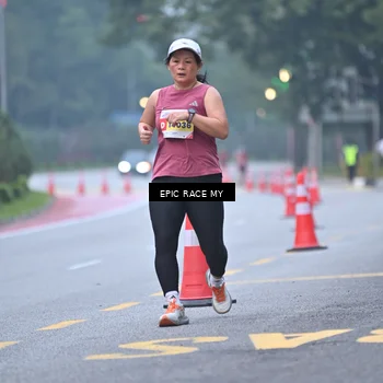 Runner Photo 7029746