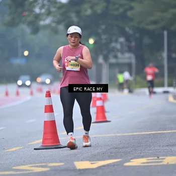 Runner Photo 7029748