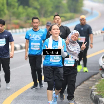 Runner Photo 7029753