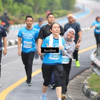 Runner Photo 7029755