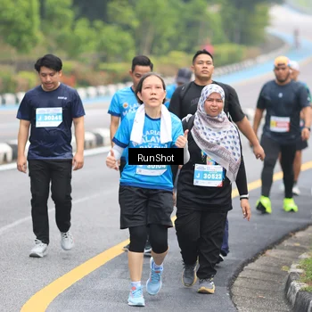 Runner Photo 7029759