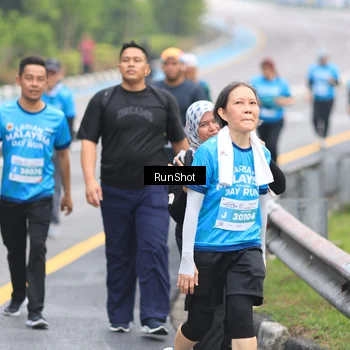 Runner Photo 7029771
