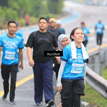 Runner Photo 7029774