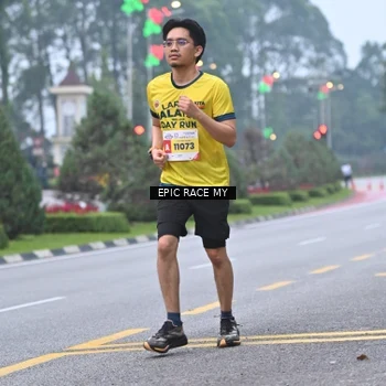 Runner Photo 7029783