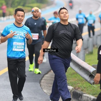 Runner Photo 7029793