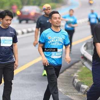 Runner Photo 7029803