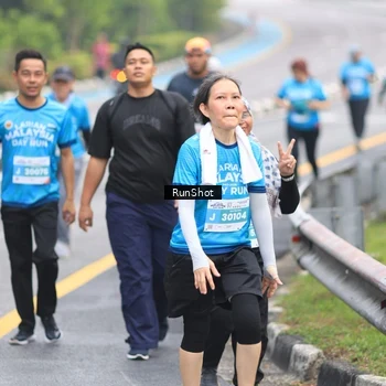 Runner Photo 7029807