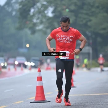 Runner Photo 7029808