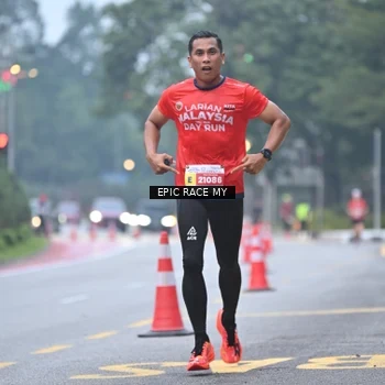 Runner Photo 7029813