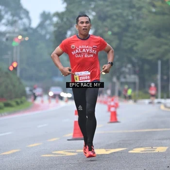Runner Photo 7029818