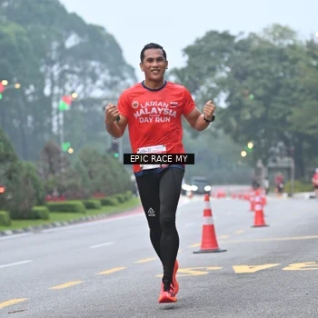 Runner Photo 7029820