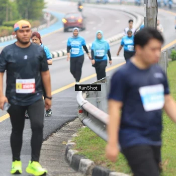 Runner Photo 7029823
