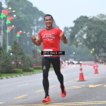 Runner Photo 7029829