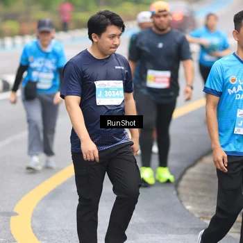 Runner Photo 7029839