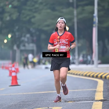 Runner Photo 7029858