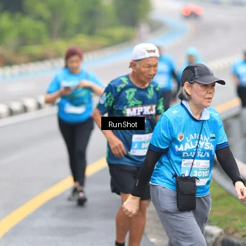 Runner Photo 7029860