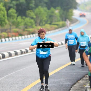 Runner Photo 7029861
