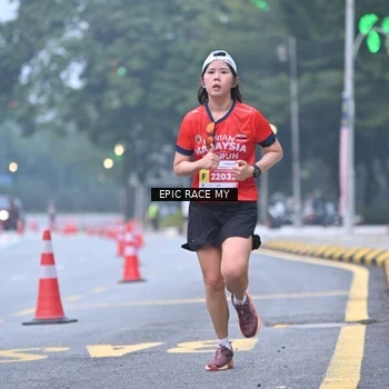 Runner Photo 7029873