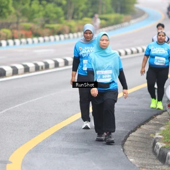 Runner Photo 7029877