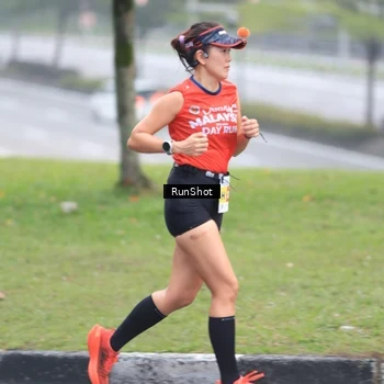 Runner Photo 7029878