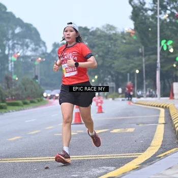 Runner Photo 7029886