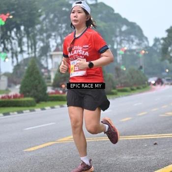 Runner Photo 7029887