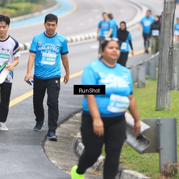 Runner Photo 7029895