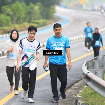 Runner Photo 7029900