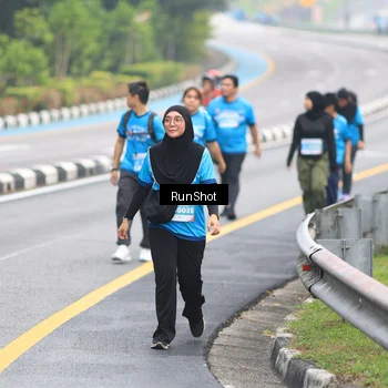 Runner Photo 7029920