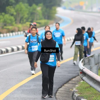Runner Photo 7029921
