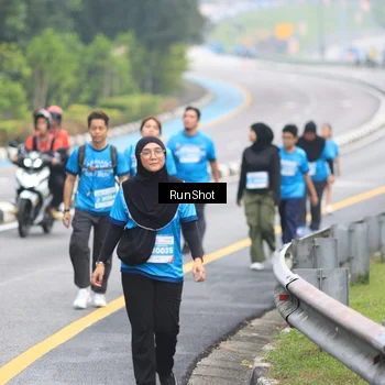 Runner Photo 7029925