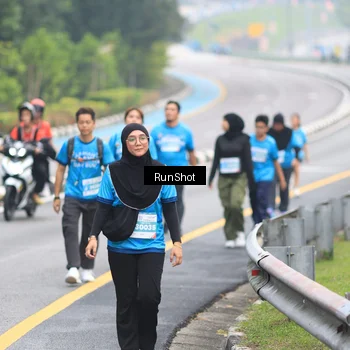 Runner Photo 7029927