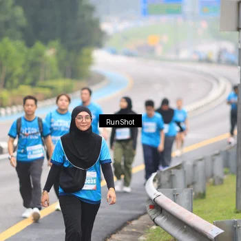 Runner Photo 7029928