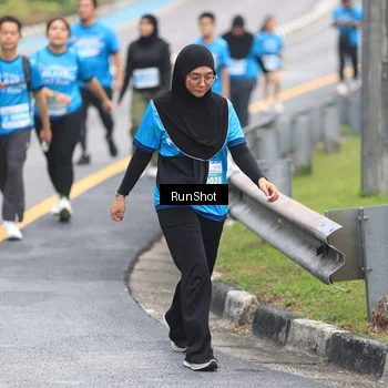 Runner Photo 7029931